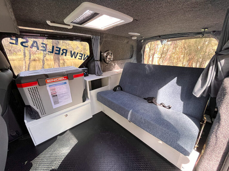 Frontline-Campervan-LDV-1109-14