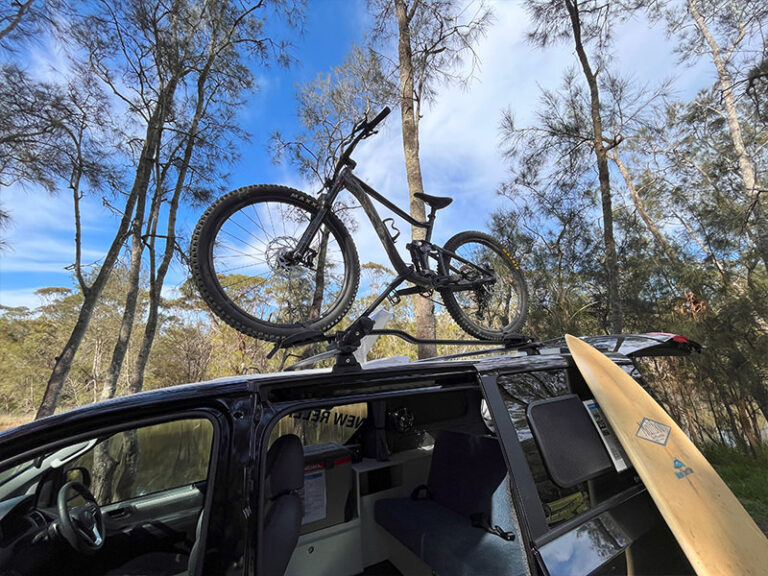 Frontline-Campervan-LDV-1109-15