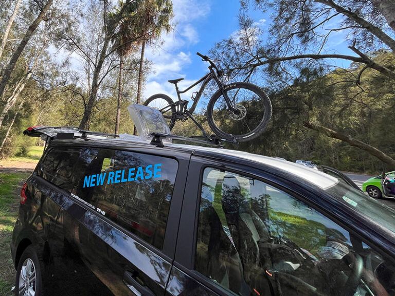 Frontline-Campervan-LDV-1109-16