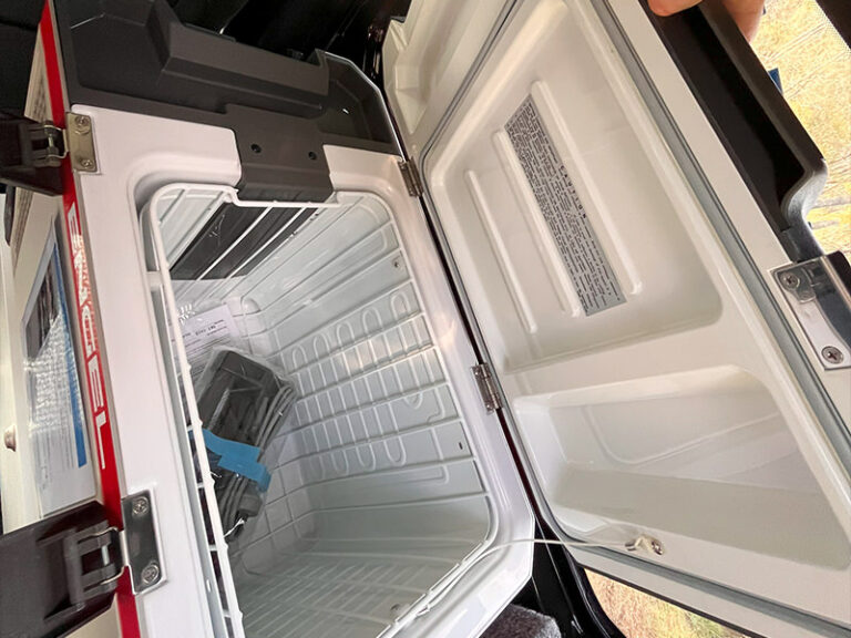 Frontline-Campervan-LDV-1109-21