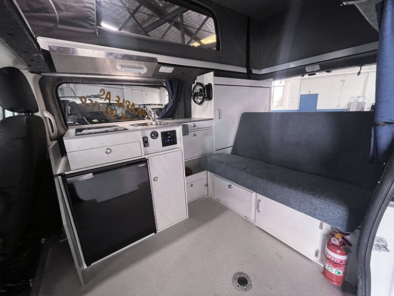 Frontline-Camper-Renault-Trafic-Pro-04