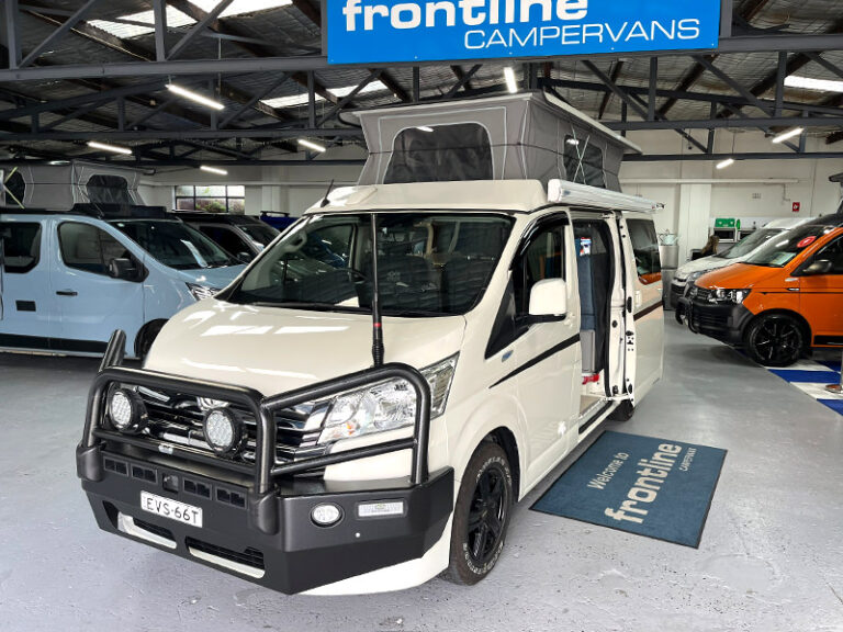 1183-Frontline-Camper-Toyota-Hiace-02