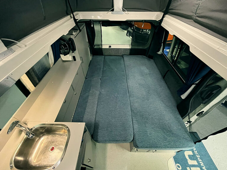 1183-Frontline-Camper-Toyota-Hiace-08